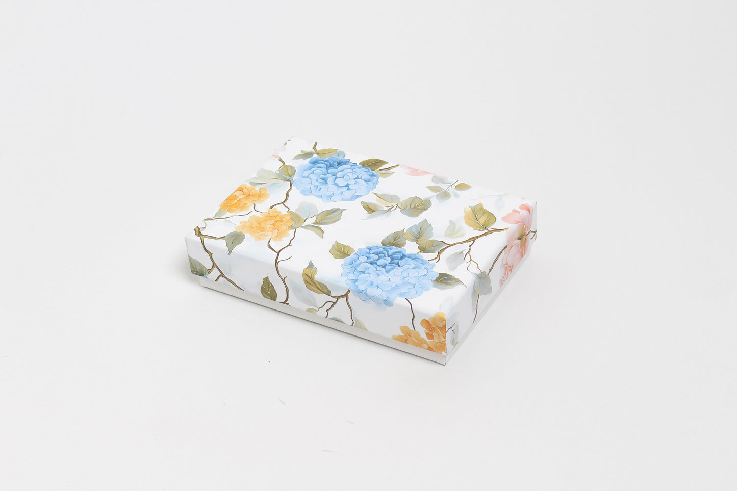 5.75" x 4" x 1.25" (6 Cavity Chocolate Box)
