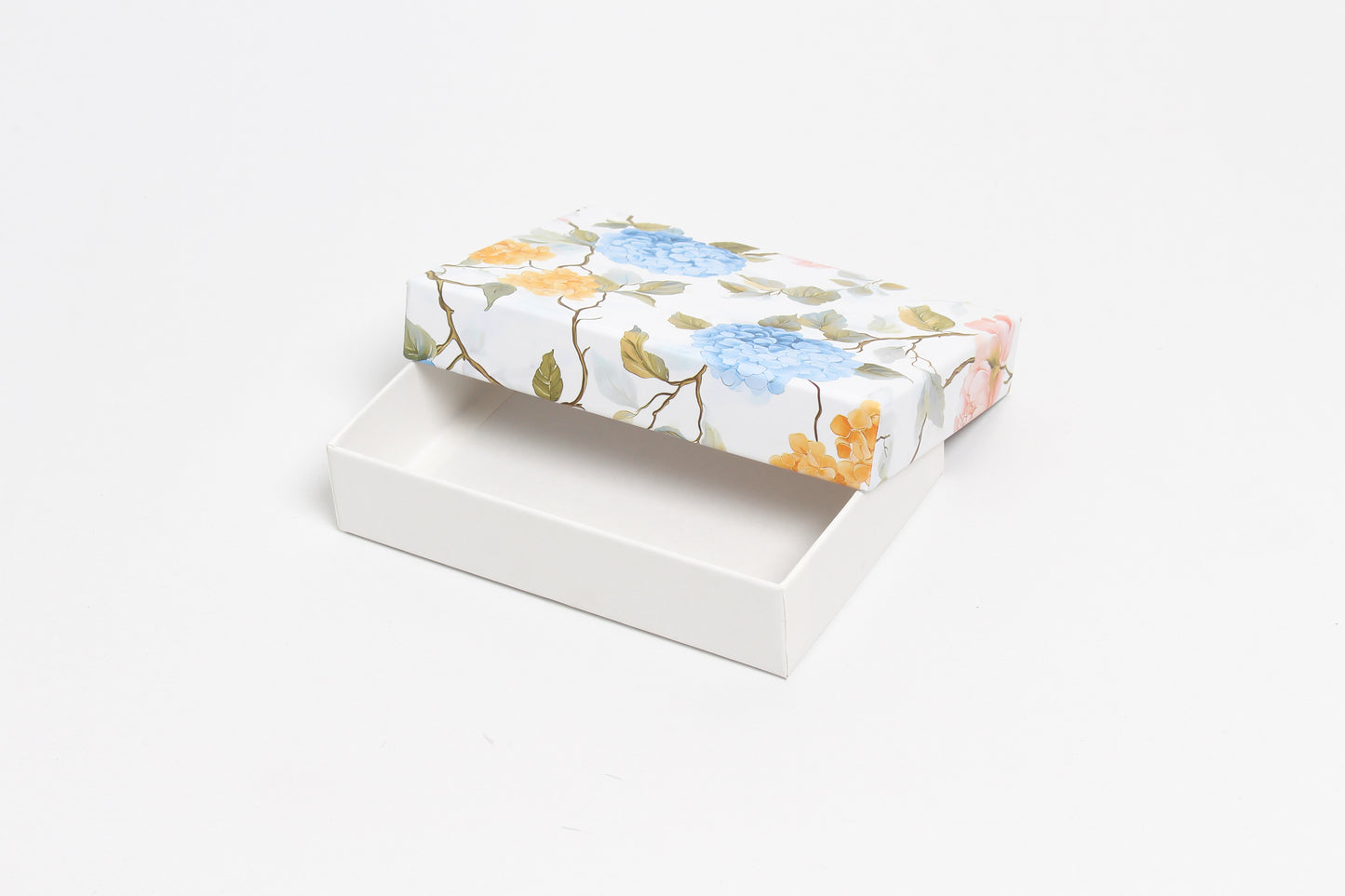 5.75" x 4" x 1.25" (6 Cavity Chocolate Box)