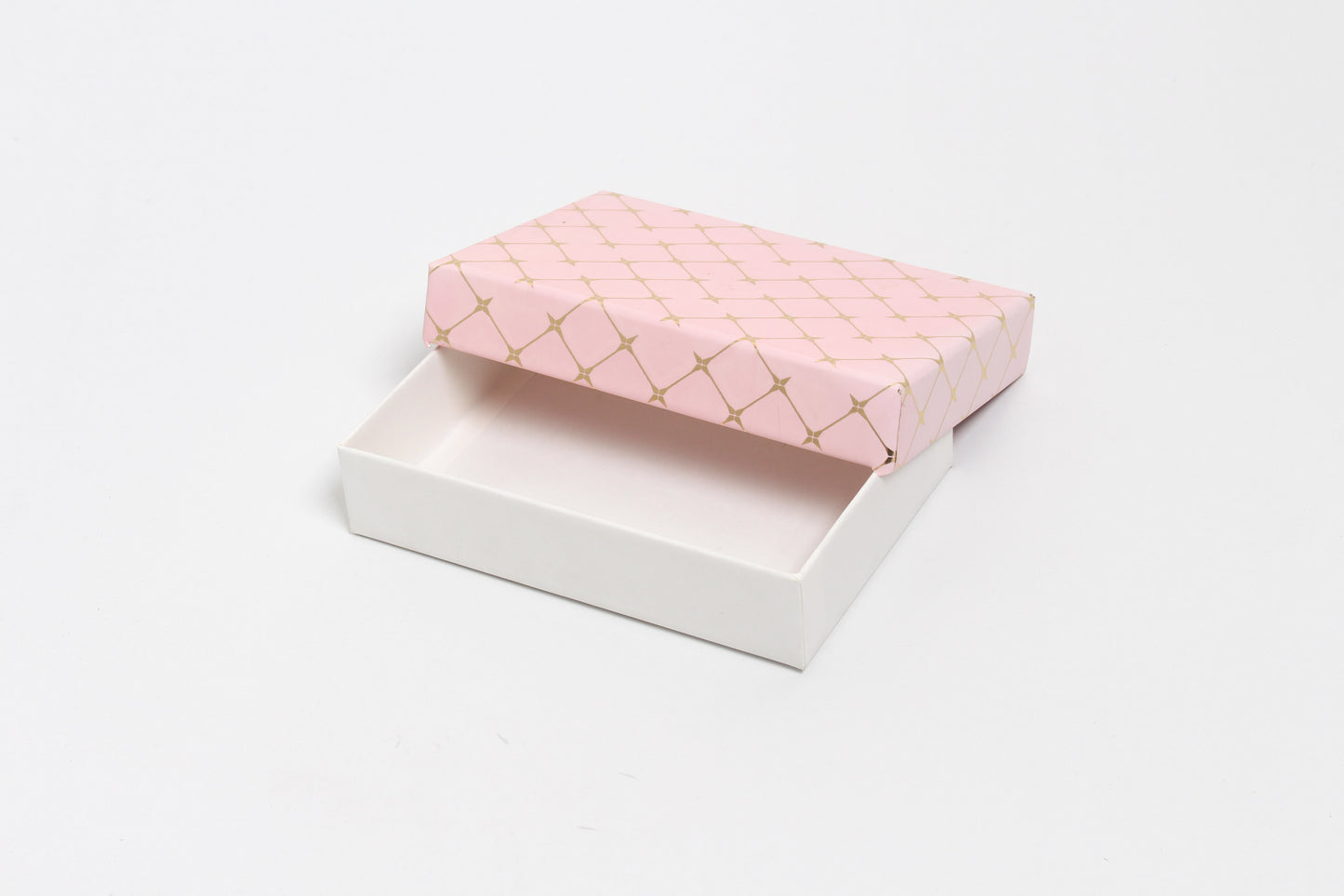 5.75" x 4" x 1.25" (6 Cavity Chocolate Box)