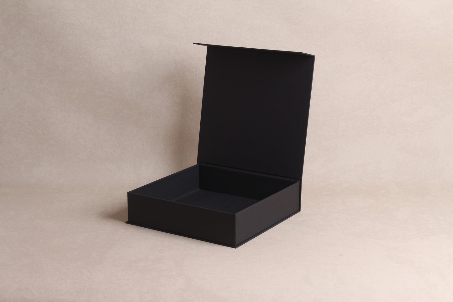 9" x 9" x 2.25" %mag%