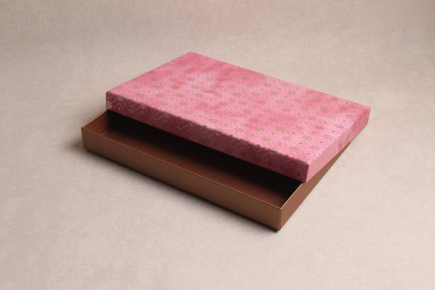 11" x 7.5" x 1.25"