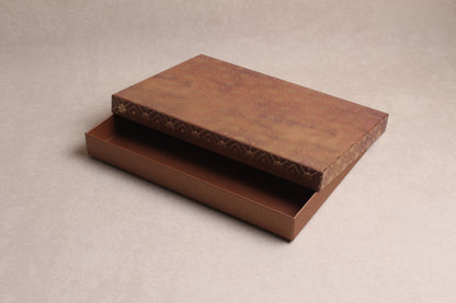 11" x 7.5" x 1.25"