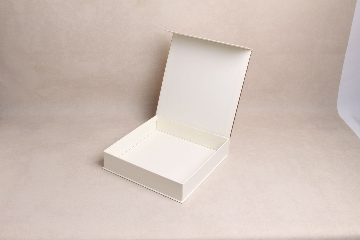 10" x 10" x 2.25" %mag%