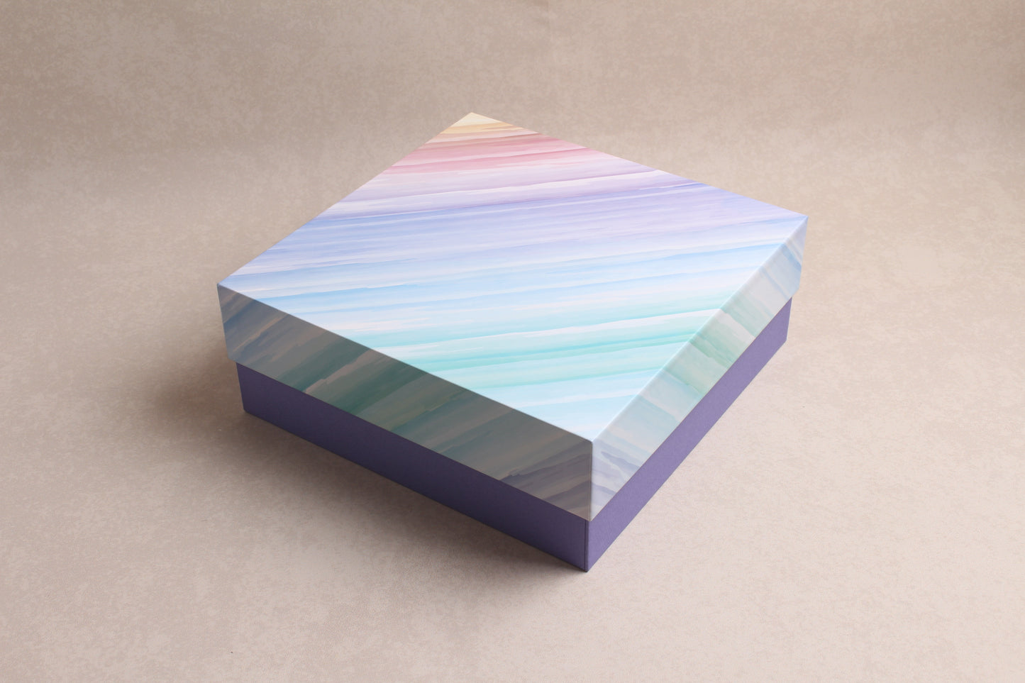 9.75" x 9.75" x 3.5"
