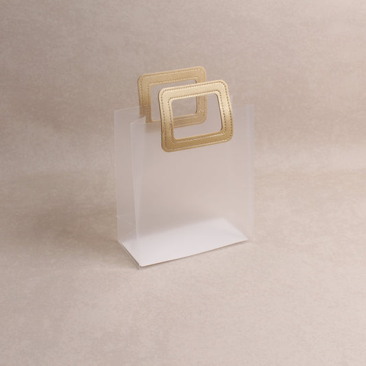 6.75" x 7.75" x 3.25" %bag%