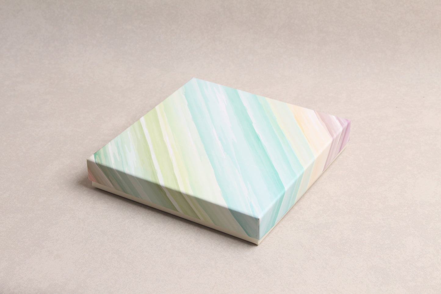 7.5" x 7.5" x 1.25"