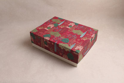 12.5" x 9.5" x 4"