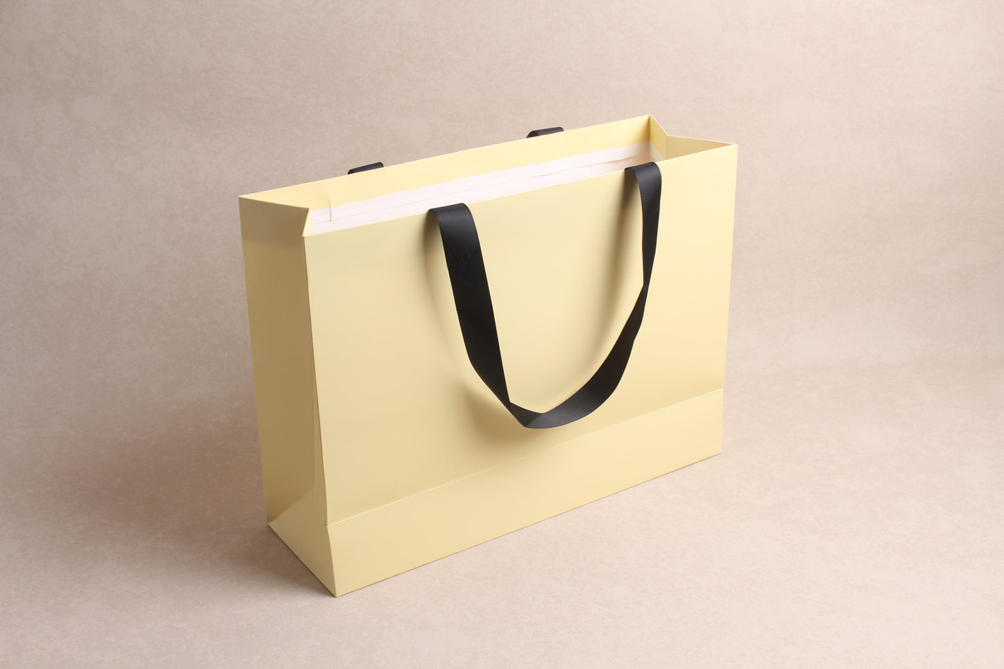 15" x 11" x 4.75" %bag%