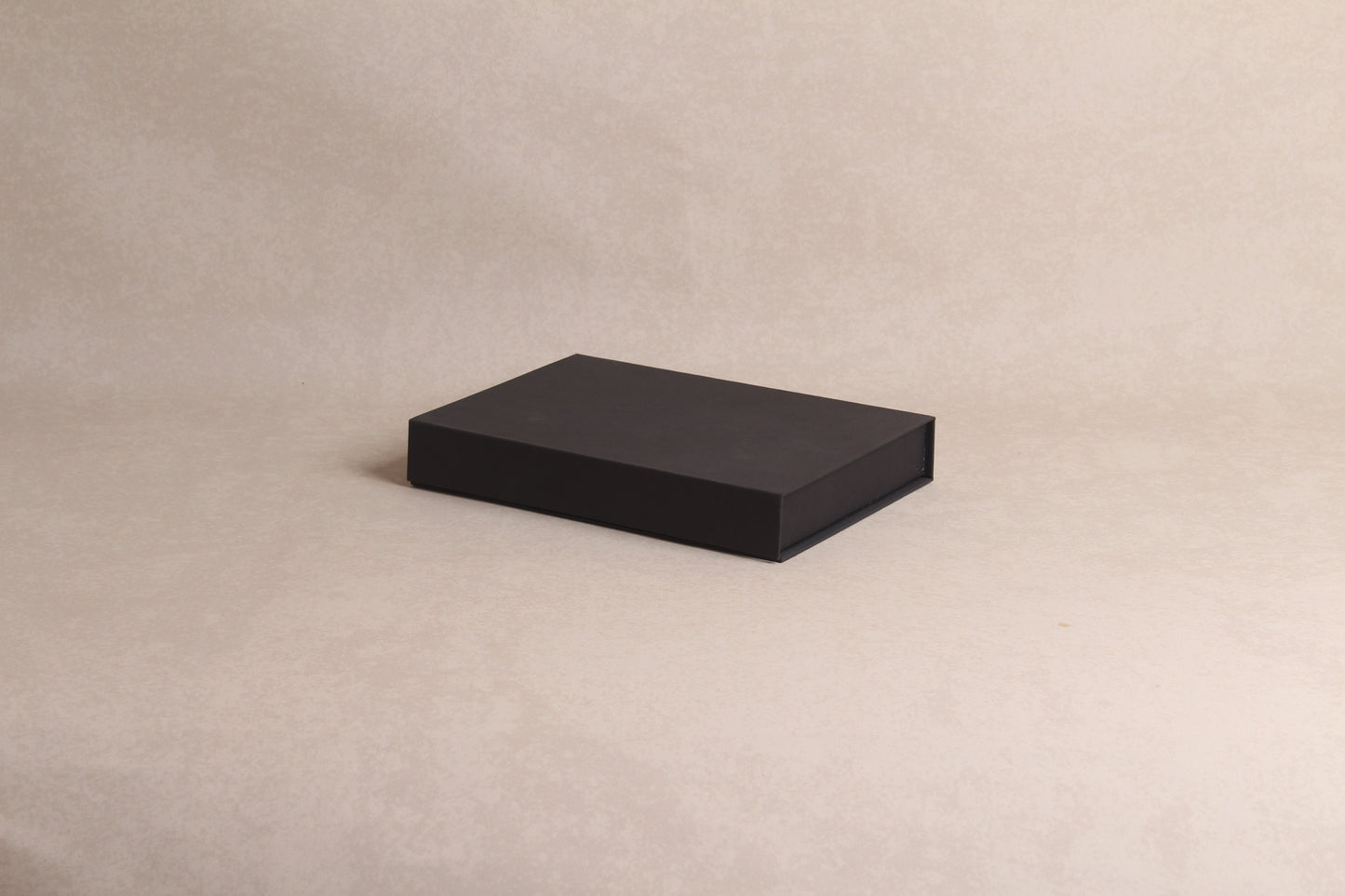 8.5" x 6" x 1" %mag%