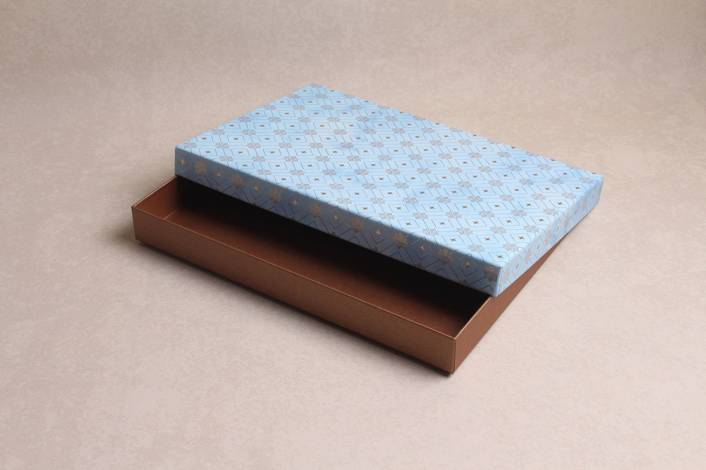 11" x 7.5" x 1.25"