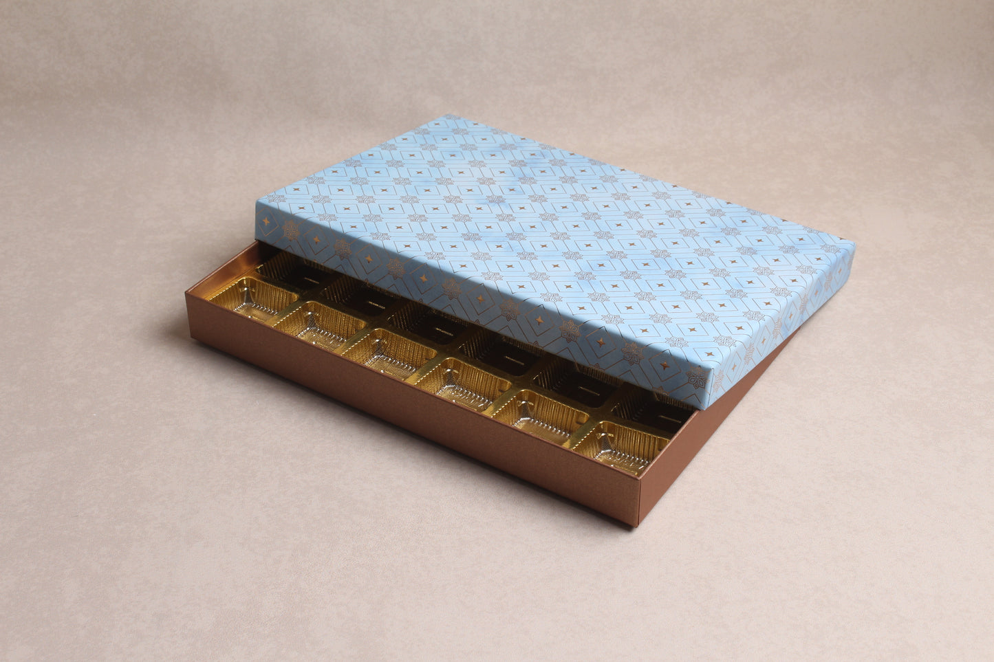 11" x 7.5" x 1.25"