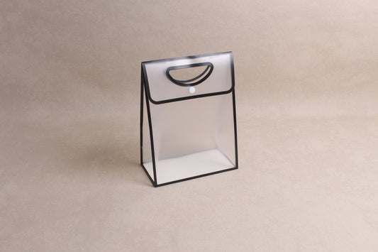 7" x 9.5" x 3.75" %bag%