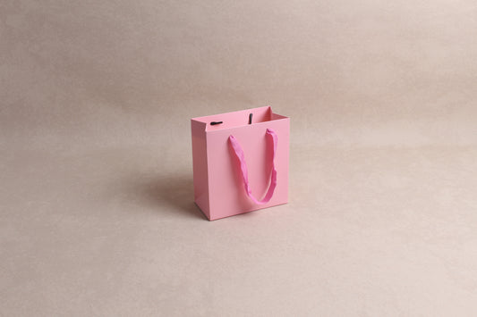 5.5" x 5.75" x 2.75" %bag%