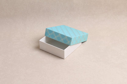 4" x 4" x 1.25"