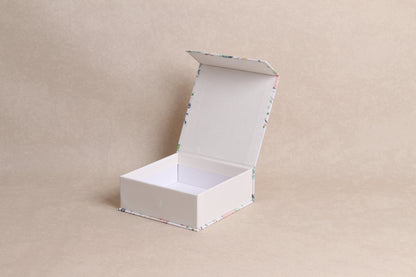 5.5" x 5.5" x 2" %mag%