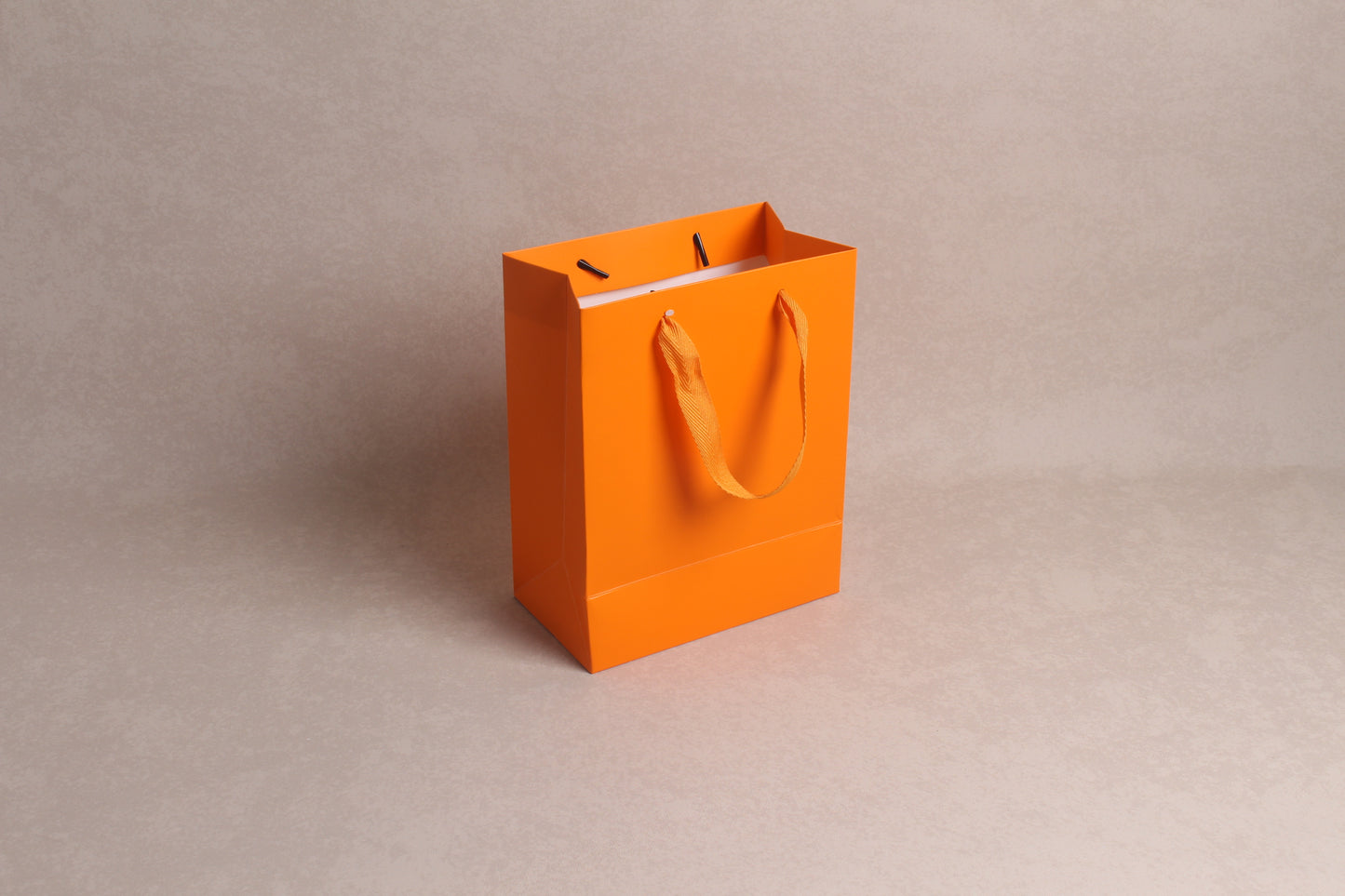 7" x 9" x 4" %bag%