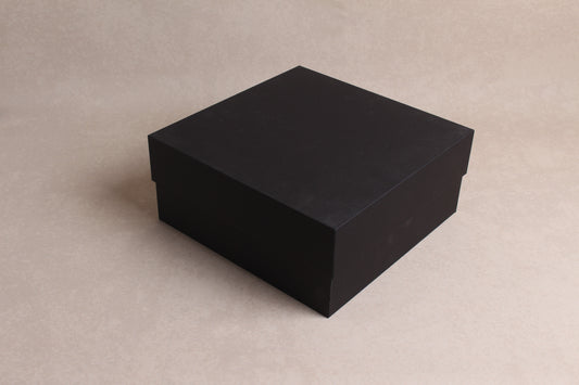 9.25" x 9.25" x 4"