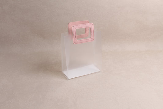 6.75" x 7.75" x 3.25" %bag%