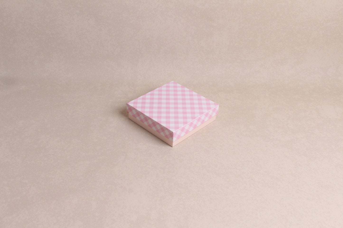5" x 5" x 1.5"
