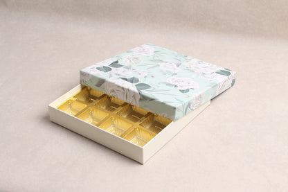 7.5" x 7.5" x 1.25"