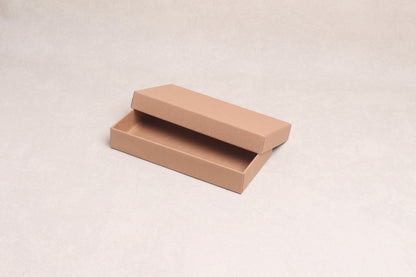 7.5" x 4" x 1.25"