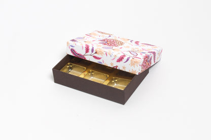 5.75" x 4" x 1.25" (6 Cavity Chocolate Box)