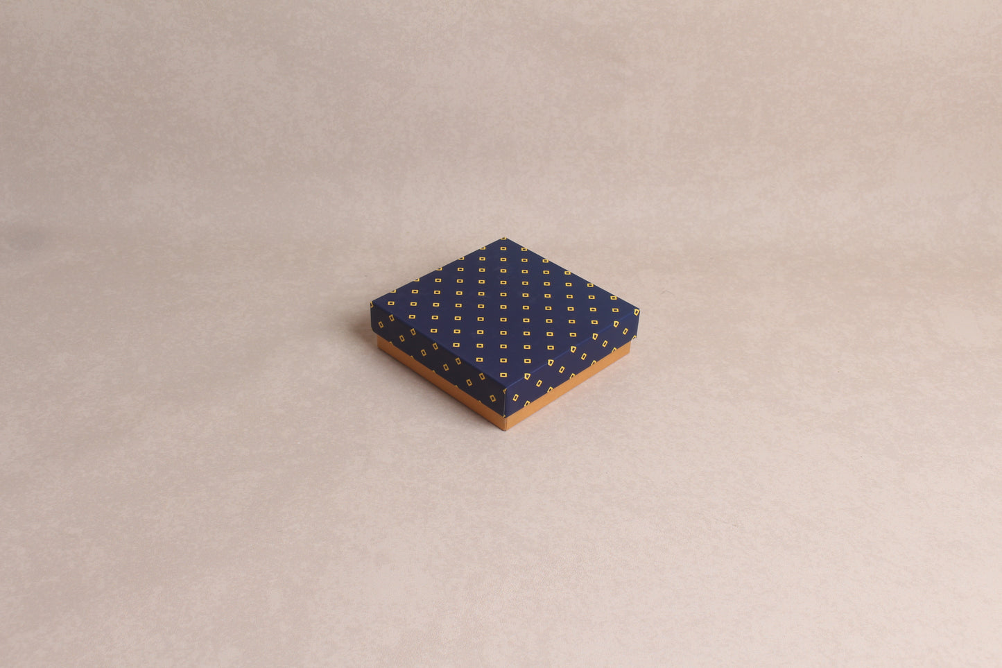 5" x 5" x 1.5"