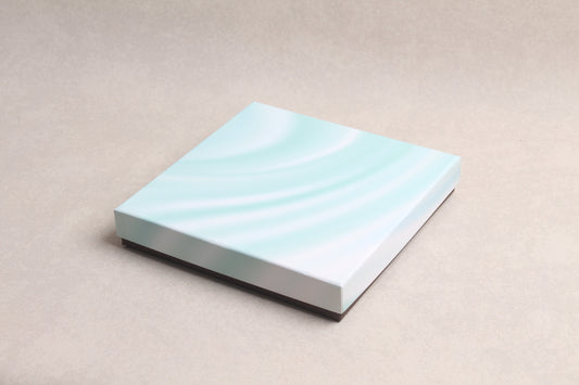 7.5" x 7.5" x 1.25"