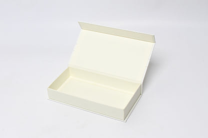 7.25" x 3.75" x 1.25" (8 Cavity Chocolate Box)
