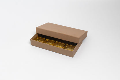 7.25" x 3.75" x 1.25" (8 Cavity Chocolate Box)