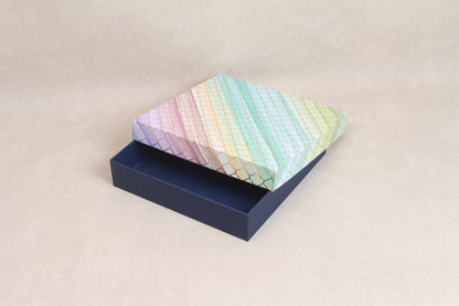 8.25" x 8.25" x 1.75" [Lid & Base Box]