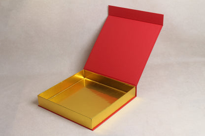 11.25" x 11.25" x 2" [Magnetic Box]