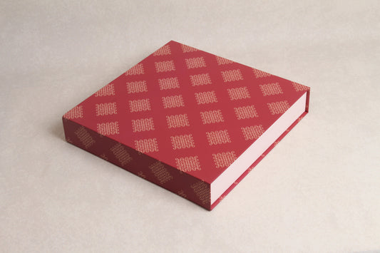 11.25" x 11.25" x 2" [Magnetic Box]
