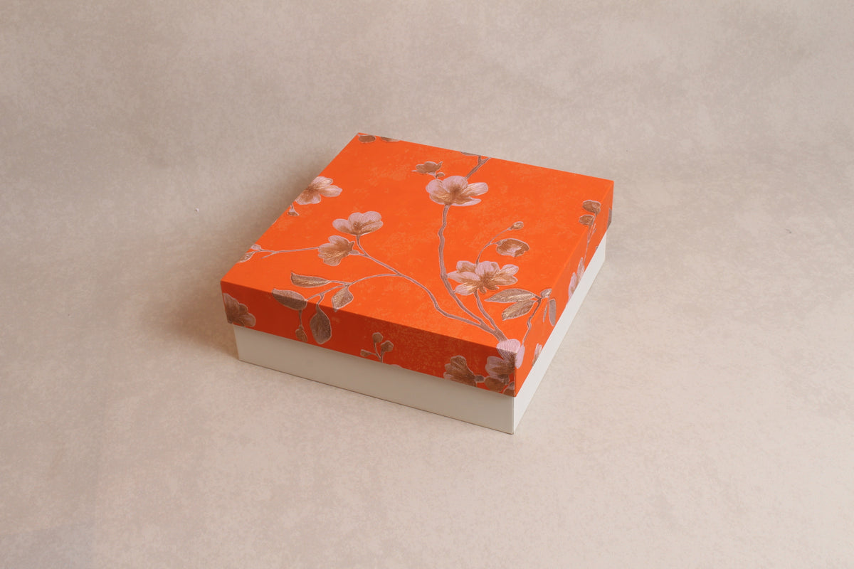 9.25" x 9.25" x 3" [Lid & Base Box]