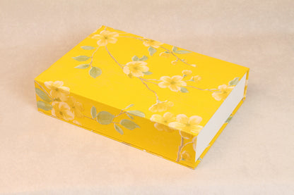 12.25" x 8.75" x 2.75" [Magnetic Box]