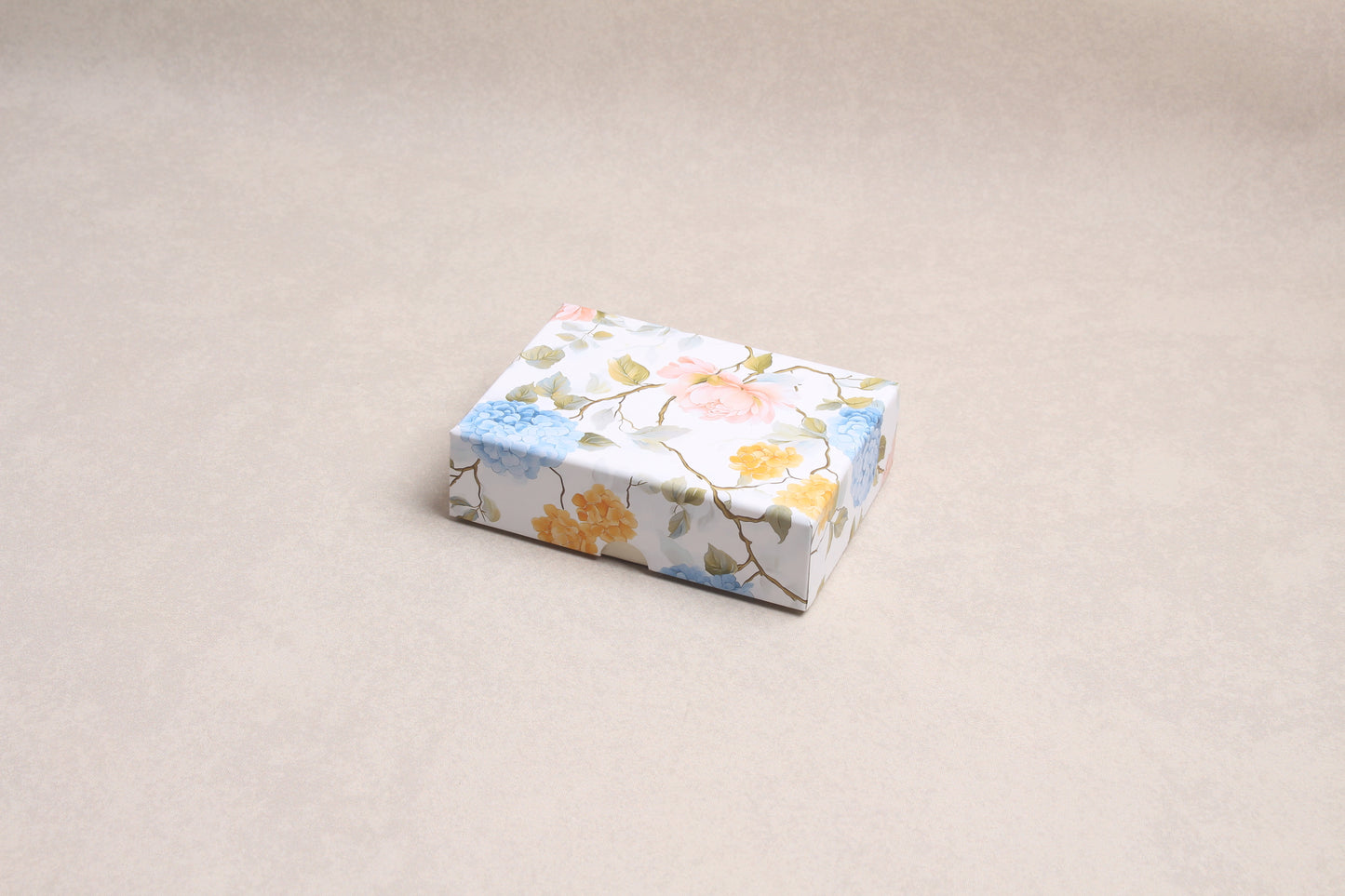 5.5" x 4" x 1.5"