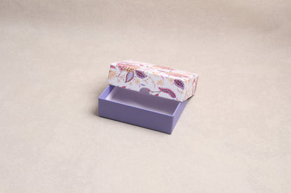 5.5" x 4" x 1.5"
