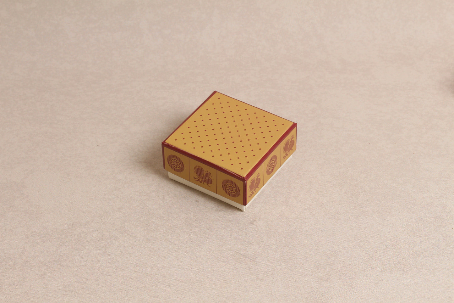 2.75" x 2.75" x 1.75"