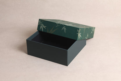 8" x 8" x 3"