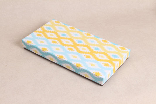 11" x 5.75" x 1.25" (18 Piece Chocolate Box)