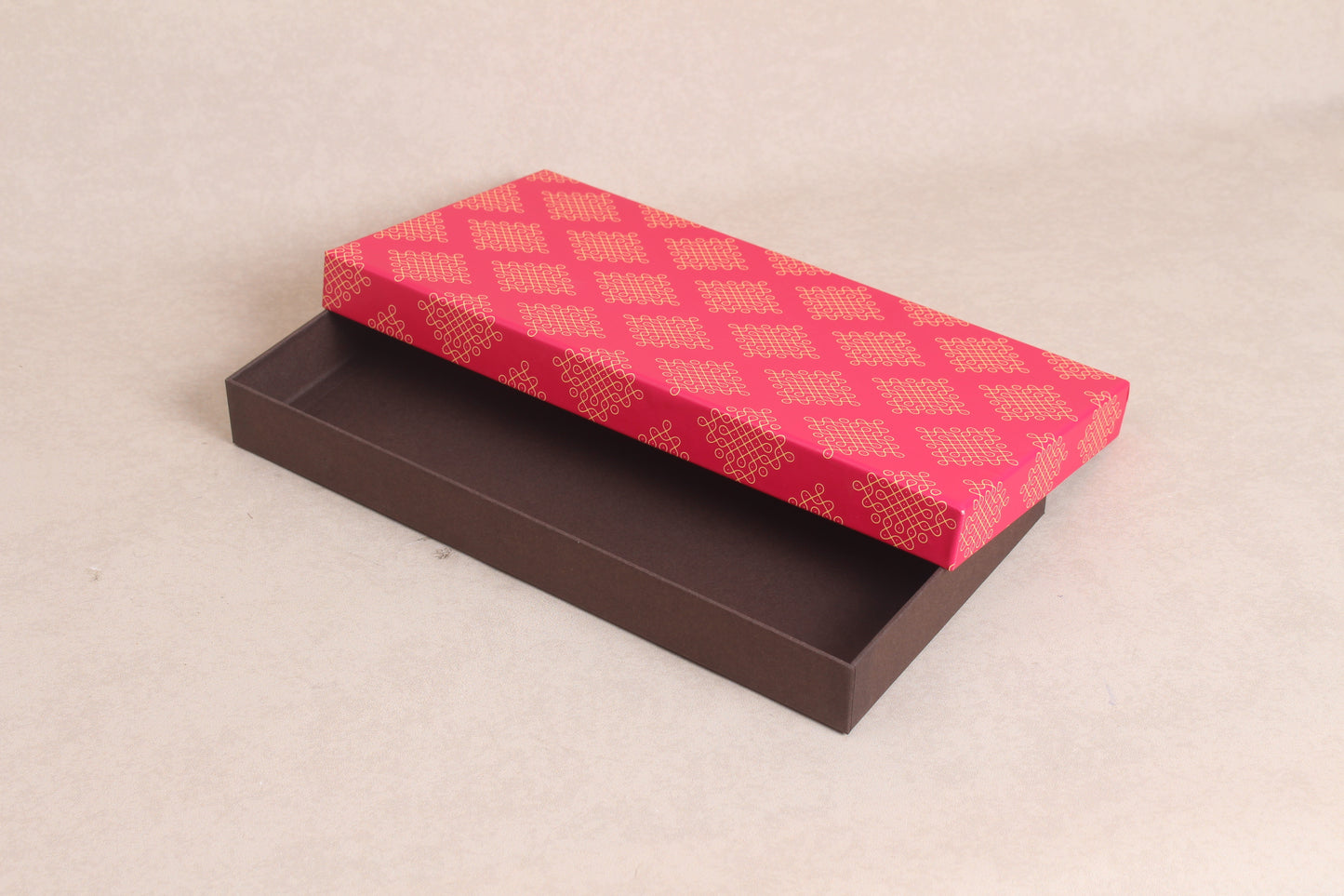 11" x 5.75" x 1.25" (18 Piece Chocolate Box)