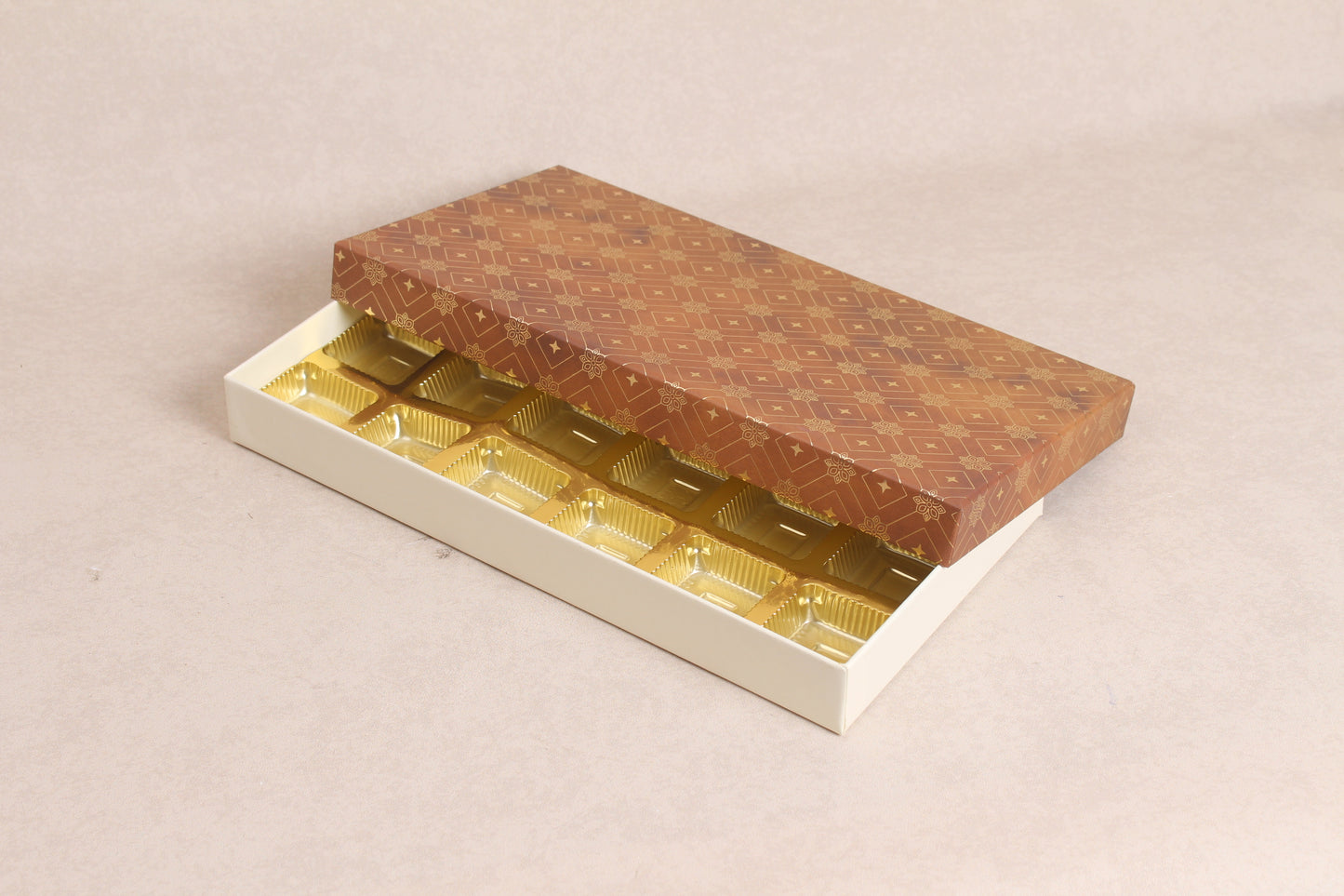 11" x 5.75" x 1.25" (18 Piece Chocolate Box)