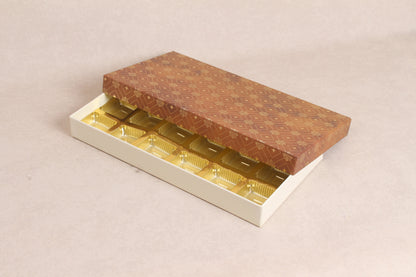 11" x 5.75" x 1.25" (18 Piece Chocolate Box)