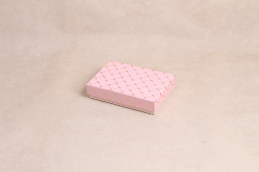 5.75" x 4" x 1.25" ( 6 Piece Chocolate Box )