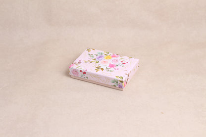 5.75" x 4" x 1.25" ( 6 Piece Chocolate Box )