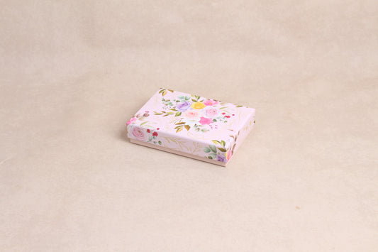 5.75" x 4" x 1.25" ( 6 Piece Chocolate Box )