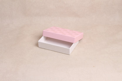 5.75" x 4" x 1.25" ( 6 Piece Chocolate Box )