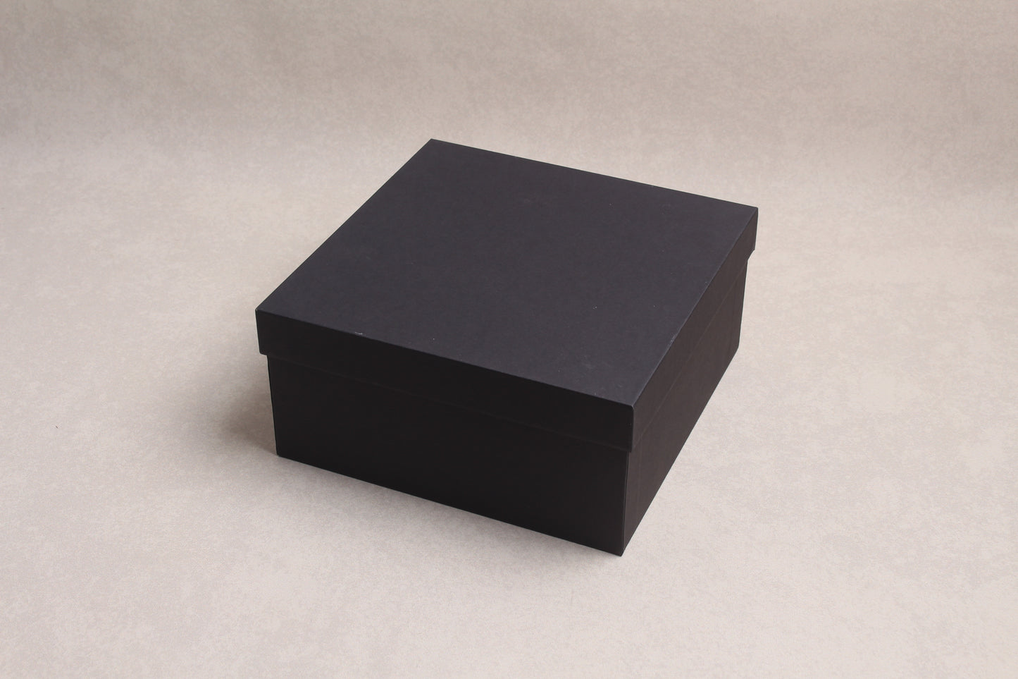 8" x 8" x 3.75"