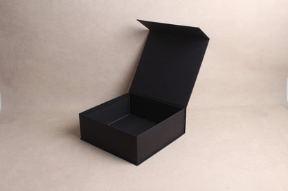 9.75" x 9.75" x 3.75" %mag%