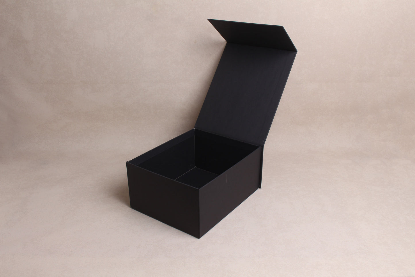 10.25" x 8.25" x 4.75" %mag%